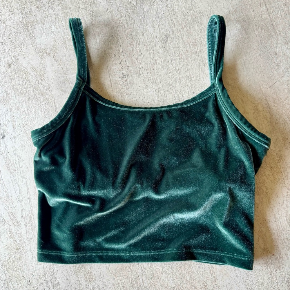 Beyond Yoga Velvet Crop Top